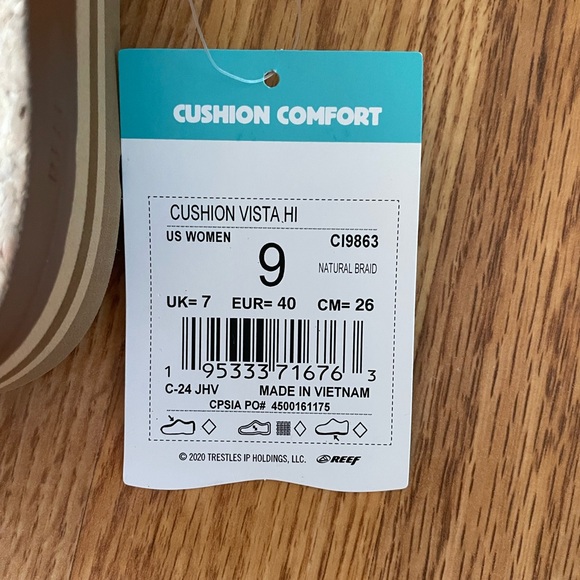 Reef size 9 - Picture 3 of 4